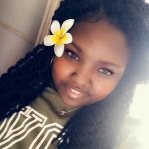 Meet your Posher, Shaquisa